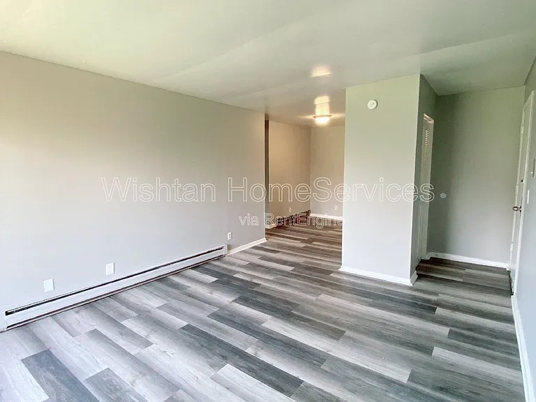 219 Charleston Blvd #5 — Photo 5