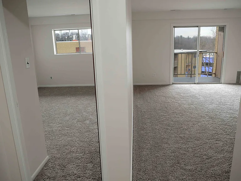 Drexeline Apartments — Photo 33