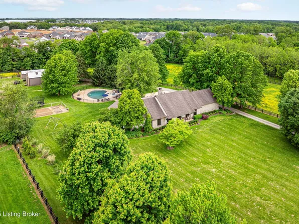 11608 Hidden Creek Rd, Prospect, KY 40059