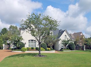 10228 Shrewsbury Run Dr W, Collierville, TN 38017