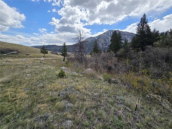 4th image of 125 Rocky Trl