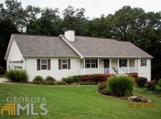 38 Academy Woods Dr, Jefferson, GA 30549