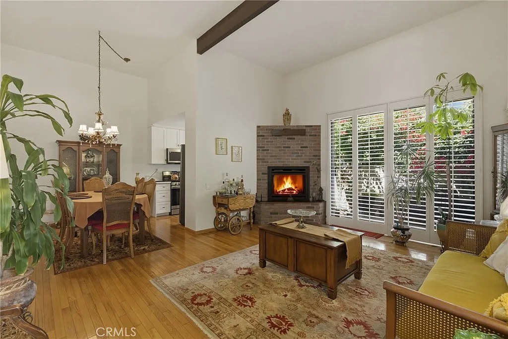 1 bed, 1032 sqft, $3,300 — Photo 1