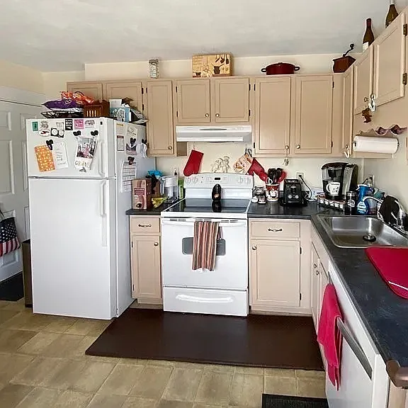 45 Elm St #45 — Photo 3