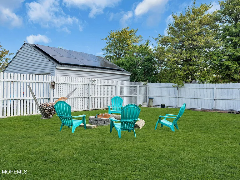 505 Long Branch Ave — Photo 36
