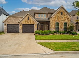 845 Fireside Dr, Aubrey, TX 76227