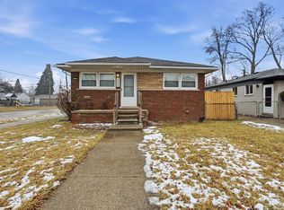 32260 Linderman Ave, Warren, MI 48093