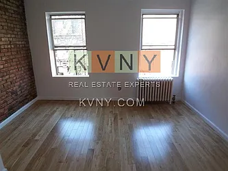 Rented by KVNY Soho