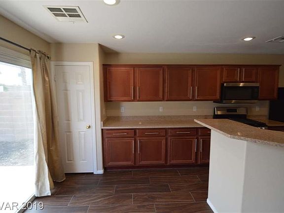 4th image of 11244 Albergotta Ct