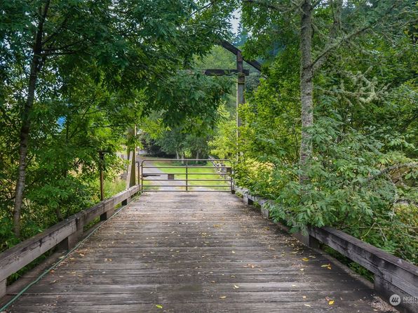 307 Lost Valley Road, Curtis, WA 98538