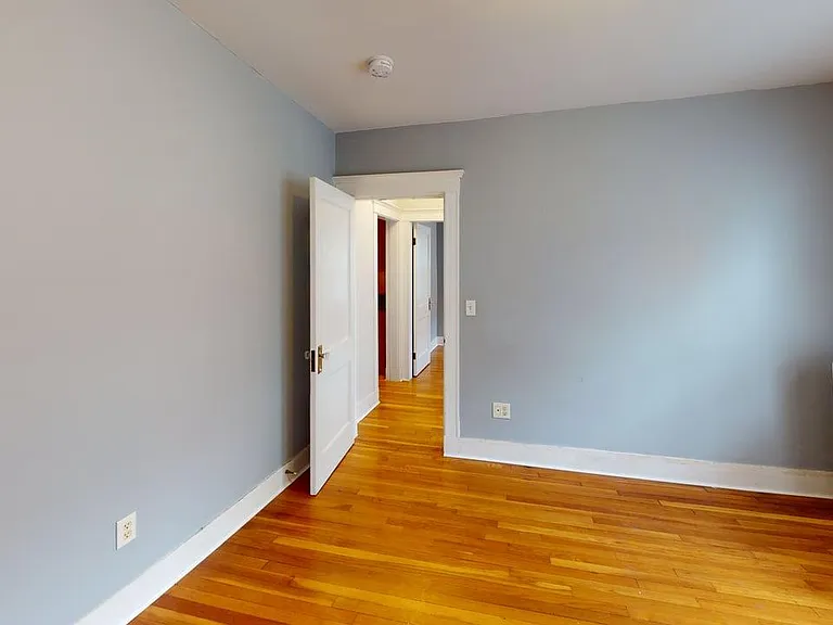 189 Wordsworth St #1 — Photo 11