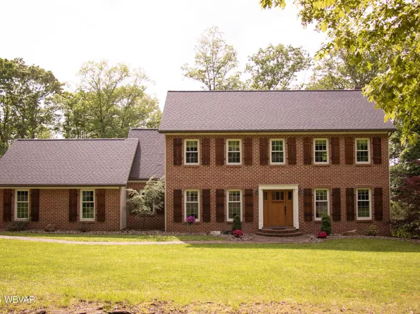 468 Gentry Ln, Montoursville, PA 17754