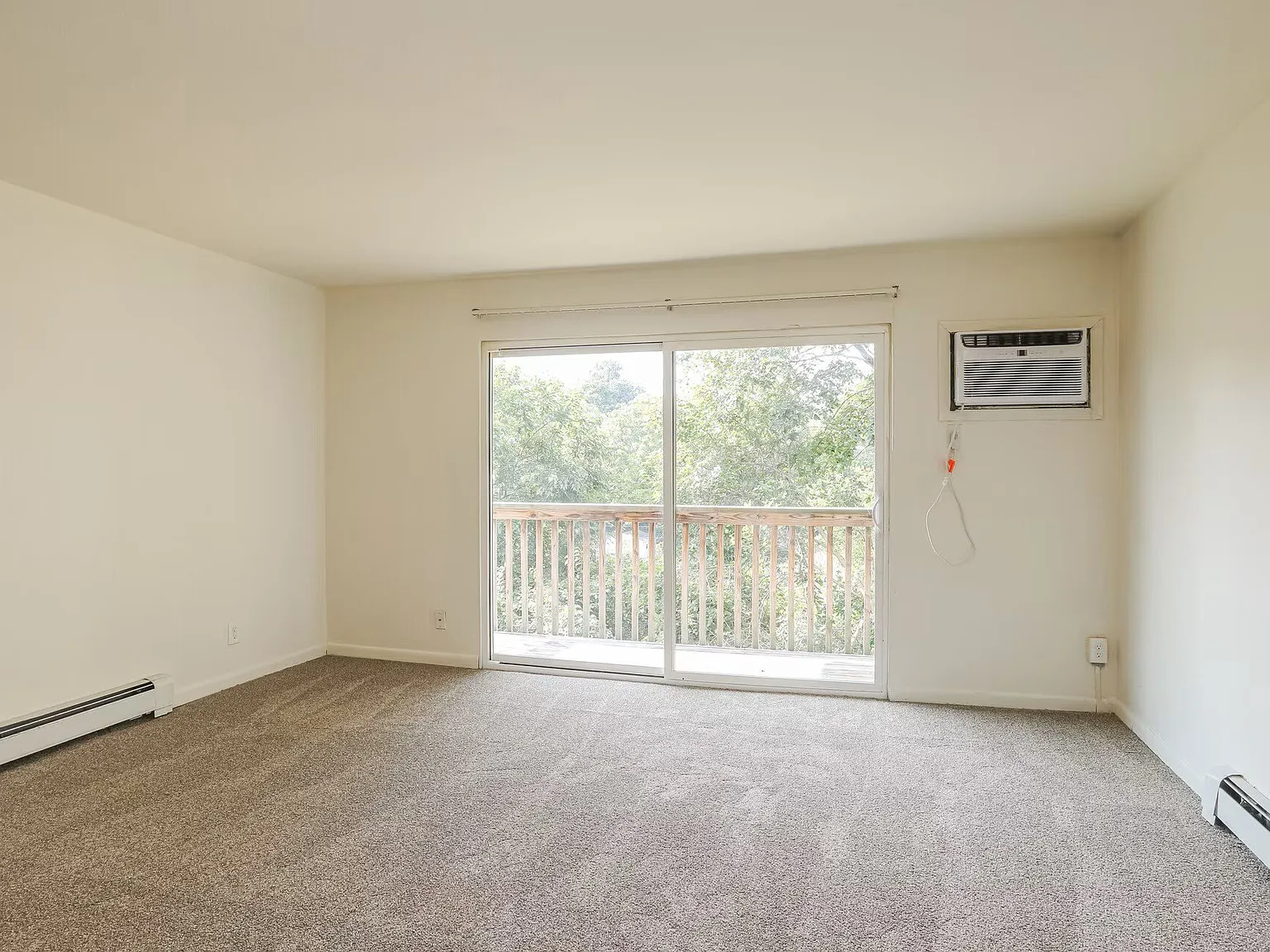 Southview Apartments — Photo 1