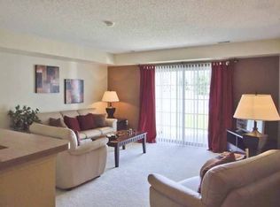 31046 Wheaton APT 113, New Hudson, MI