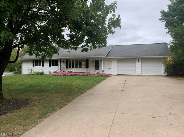 16518 Konita Dr SW, Navarre, OH 44662