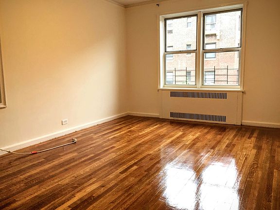 5th image of 6811 Burns St APT B5
