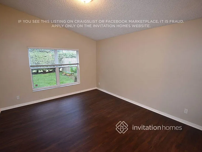 7843 Nautique Ct — Photo 11
