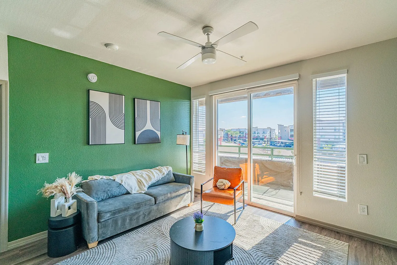 2 bed, 2.0 bath, 893 sqft, $3,158 — Photo 1