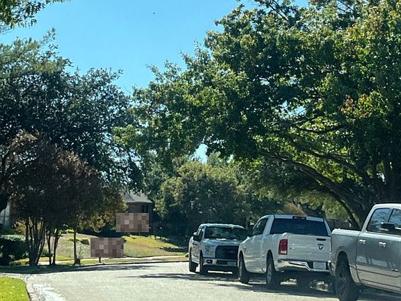 5th image of 4524 Meadowview Dr