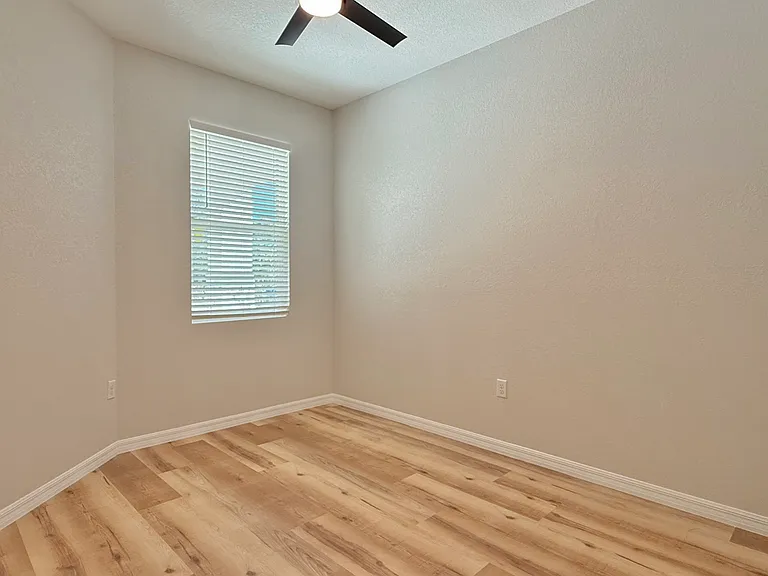 San Bruno Dr — Photo 4