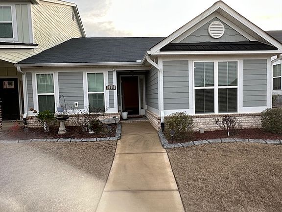 2nd image of 3051 Stanhope Dr #3051