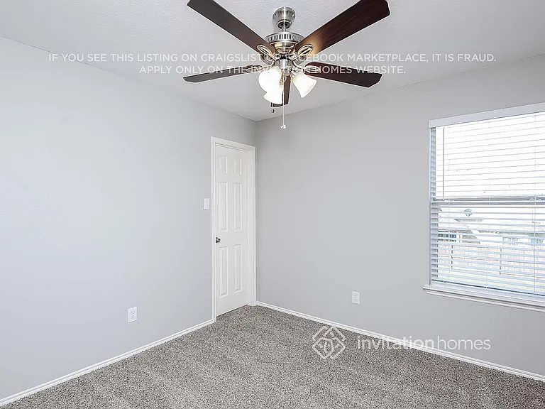 11900 Brown Fox Dr — Photo 14