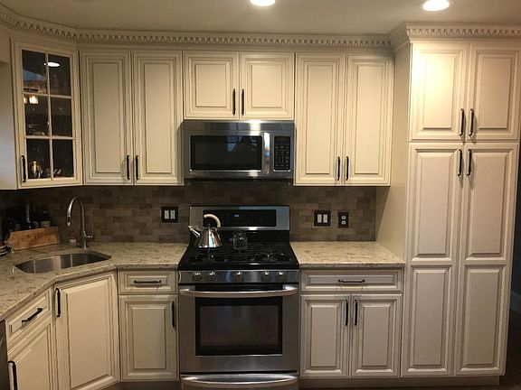 Main kitchen 