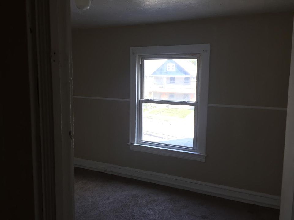 1st image of 8411 Denison Ave