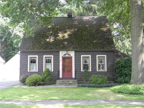 21 Atkins Ave, Cortland, NY 13045