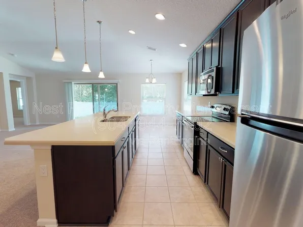 11561 Sycamore Cove Ln, Jacksonville, FL 32218