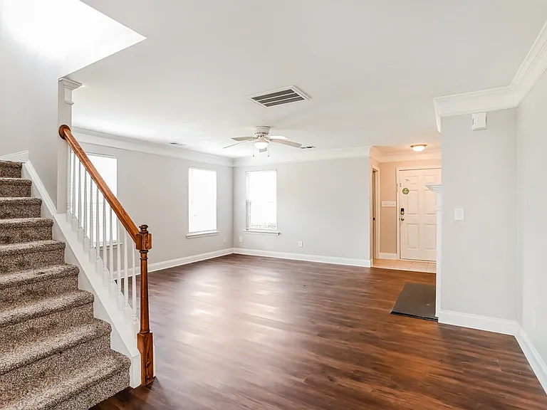 4500 Red Hook Rd — Photo 5