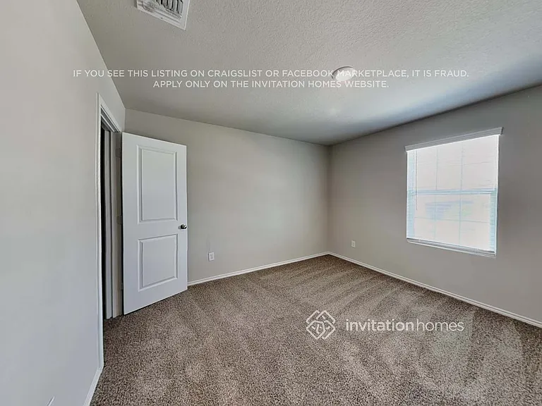 5730 Verracio Ct — Photo 13