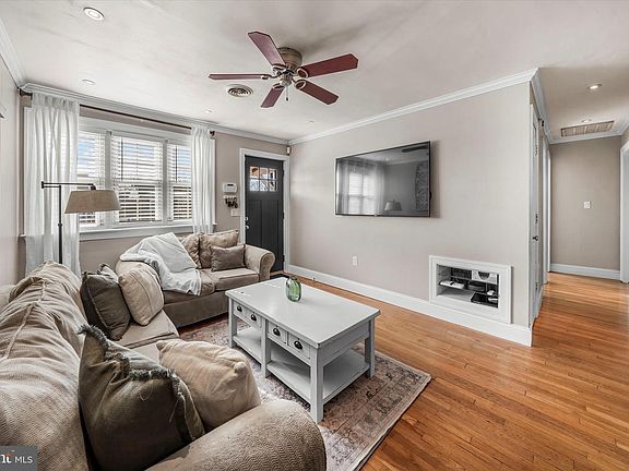 4th image of 213 Taylor Rd