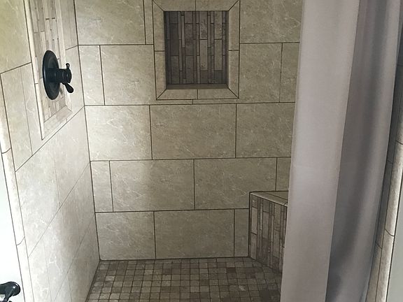 Master shower