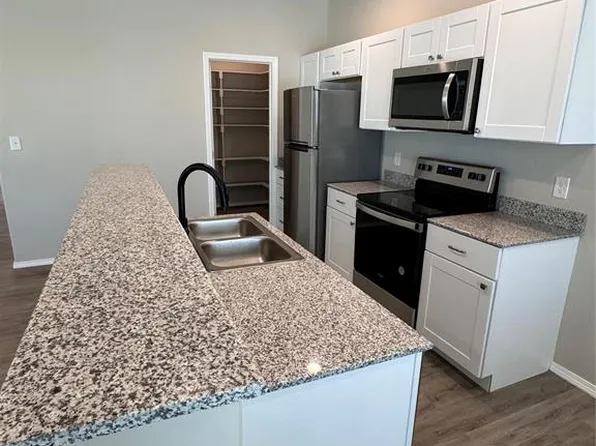 416 NW 122nd St, Oklahoma City, OK 73114