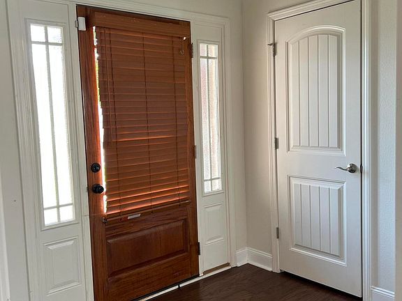 4th image of 17034 Date Palm Dr
