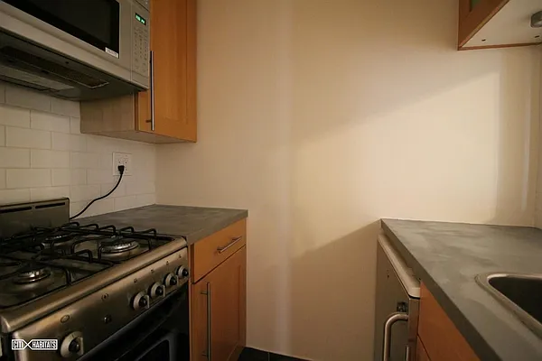 Rented by Citi Habitats | media 18