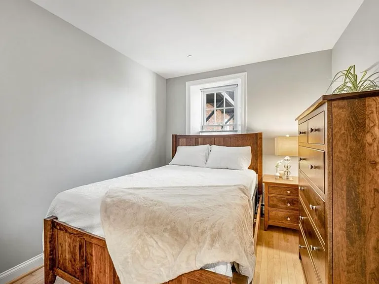 147 State St #3 — Photo 8