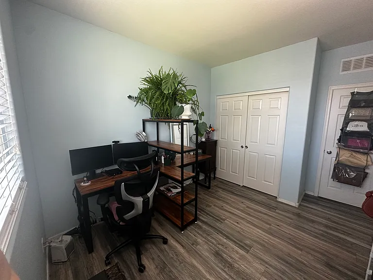 14934 W Georgia Dr — Photo 19