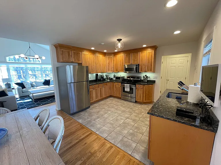 23 Harbor Blvd — Photo 9