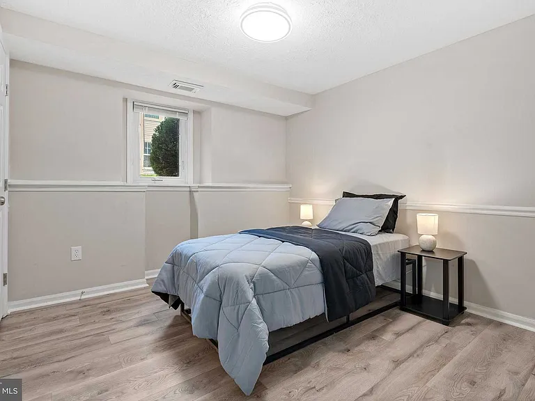 501 Palmtree Dr #3 — Photo 5