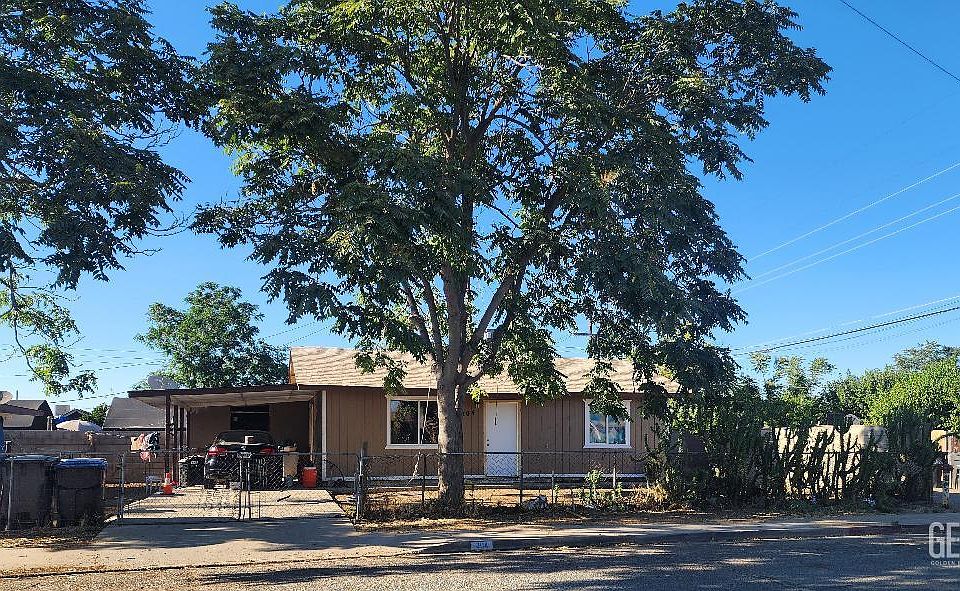 2nd image of 200 Browning Rd