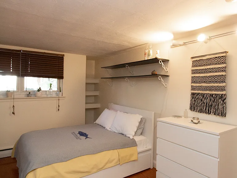 105 Chestnut St #1B — Photo 24