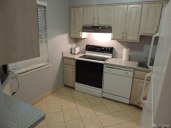 4th image of 5713 Whitfield Dr #544