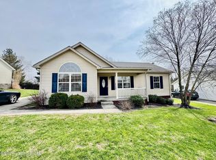 215 Oak Dr, Springfield, KY 40069
