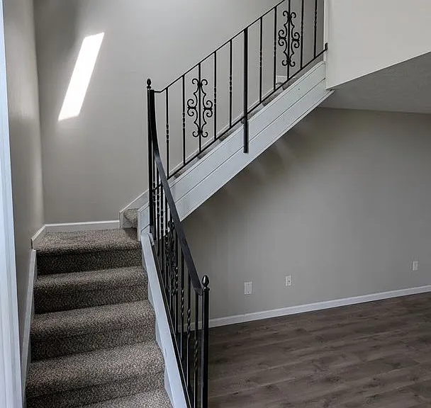 785 Kerns Dr NE — Photo 6