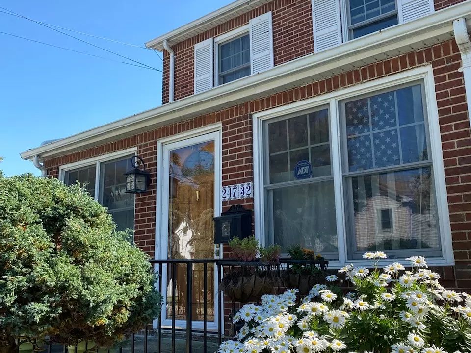 1st image of 247-32 88th Dr