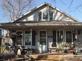 826 E Walnut St, Corydon, IN 47112