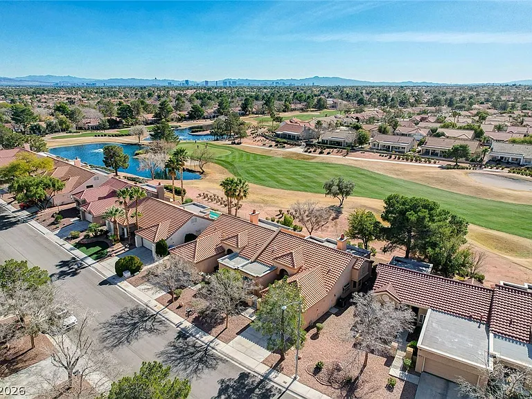 8805 Litchfield Ave — Photo 43