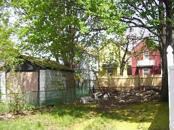 2nd image of 11423 146th St